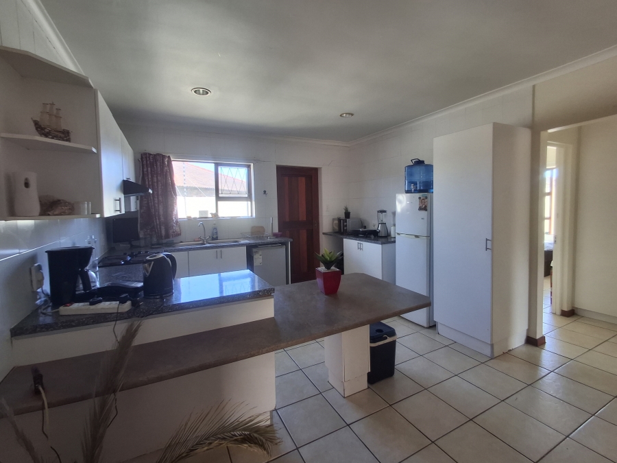 2 Bedroom Property for Sale in Summerstrand Eastern Cape